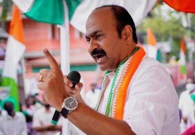 സംസ്ഥാന സർക്കാർ ഔദ്യോഗിക സംവിധാനങ്ങളും പൊതുമുതലുംദുരുപയോഗം ചെയ്യുന്നു. കോൺഗ്രസ്