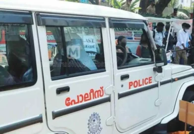 അമ്മയുമായി പിണങ്ങിയ പതിനൊന്നുകാരനെ രക്ഷിച്ച് പോലീസ്.
