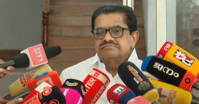 മുഖ്യമന്ത്രി വിഡി സതീശന് എതിരെ വിമർശനവുമായി മുതിർന്ന കോൺഗ്രസ് നേതാവ് വിഎം സുധീരനും