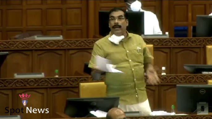 ഊരാളുങ്കലിനെതിരായ ആരോപണങ്ങളിൽ മലക്കംമറിഞ്ഞ് യുഡിഎഫ്.