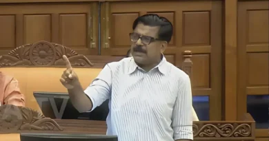സർക്കാരിനെ വിമർശിച്ച് മാത്യു കുഴൽനാടൻ എം എൽ എ.