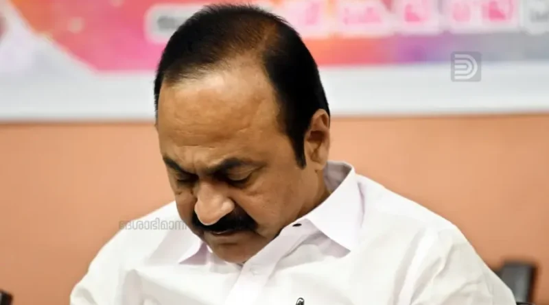 മുഖ്യമന്ത്രിക്കെതിരെ പാർട്ടിയിൽ ഉൾപ്പോര്