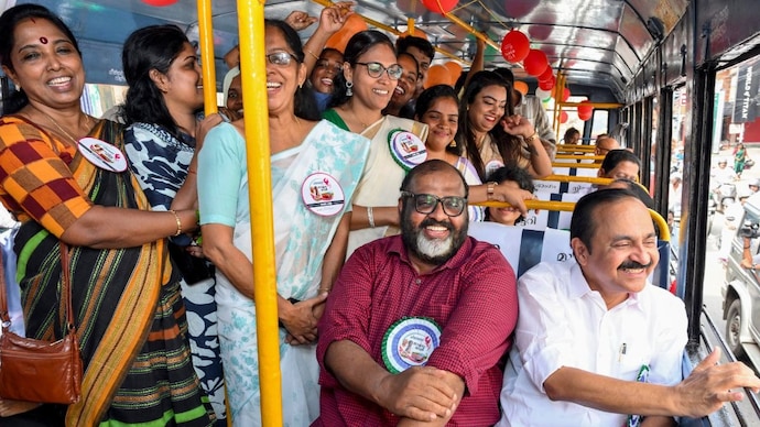 സ്വകാര്യ ബസുകളിലും സ്ത്രീകള്‍ക്ക് സൗജന്യ യാത്ര . ആവശ്യവുമായി ബസുടമകൾ