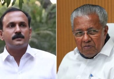 പിണറായി വിജയന്‍ പ്രതിപക്ഷനേതൃസ്ഥാനം രാജിവയ്ക്കണം.ഷോണ്‍ ജോര്‍ജ്.