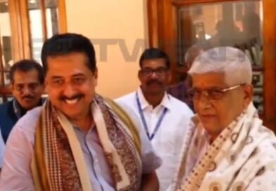 എൻഎസ്എസ് ആസ്ഥാനത്തെത്തി വിദ്യാഭ്യാസ മന്ത്രി