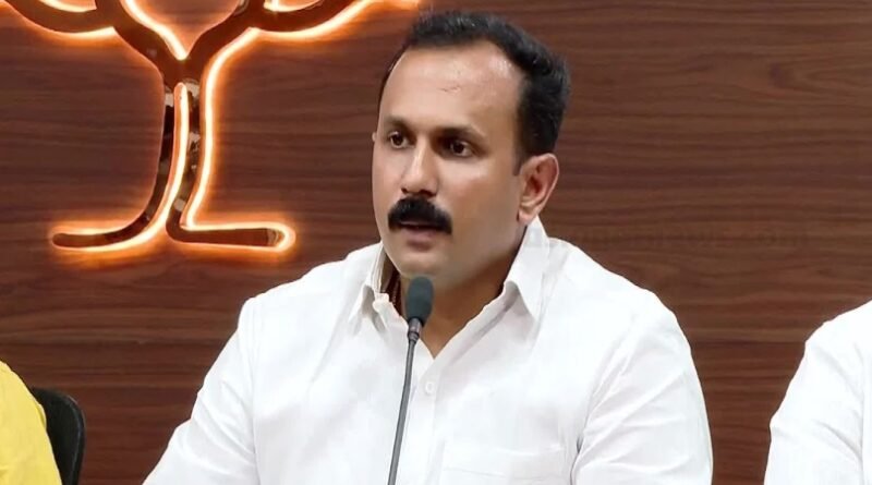 ഡയറിയിൽ കുടുങ്ങി ബിജെപിയും