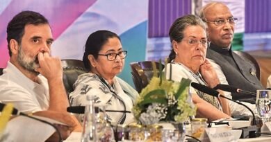 ഇന്ത്യ സഖ്യം വീണ്ടും സജീവമാക്കി ഗ്യാനേഷ് കുമാറിന്റെ രാജി പ്രക്ഷോഭം .